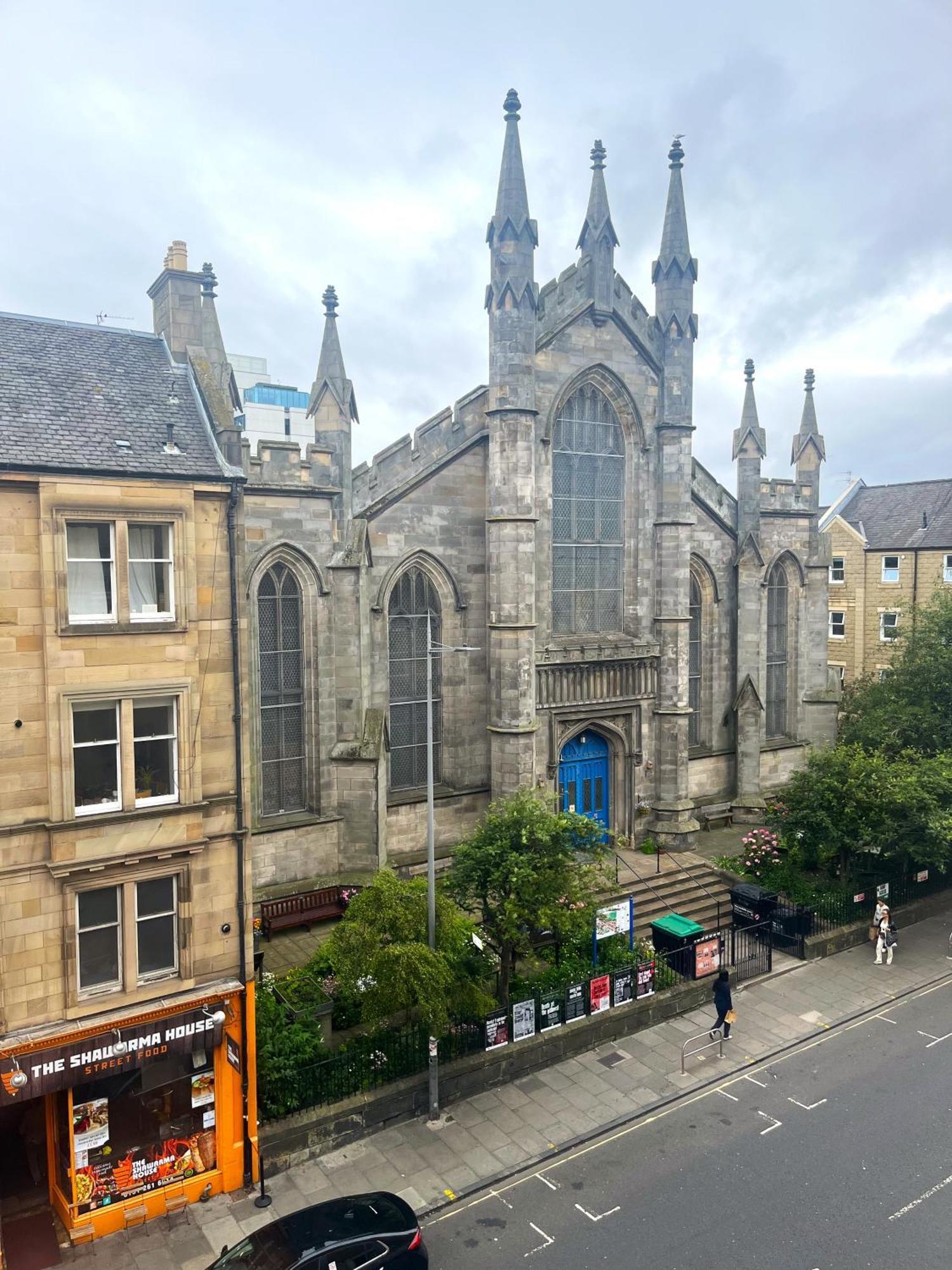 Centre - George Square Apartment Edinburgh